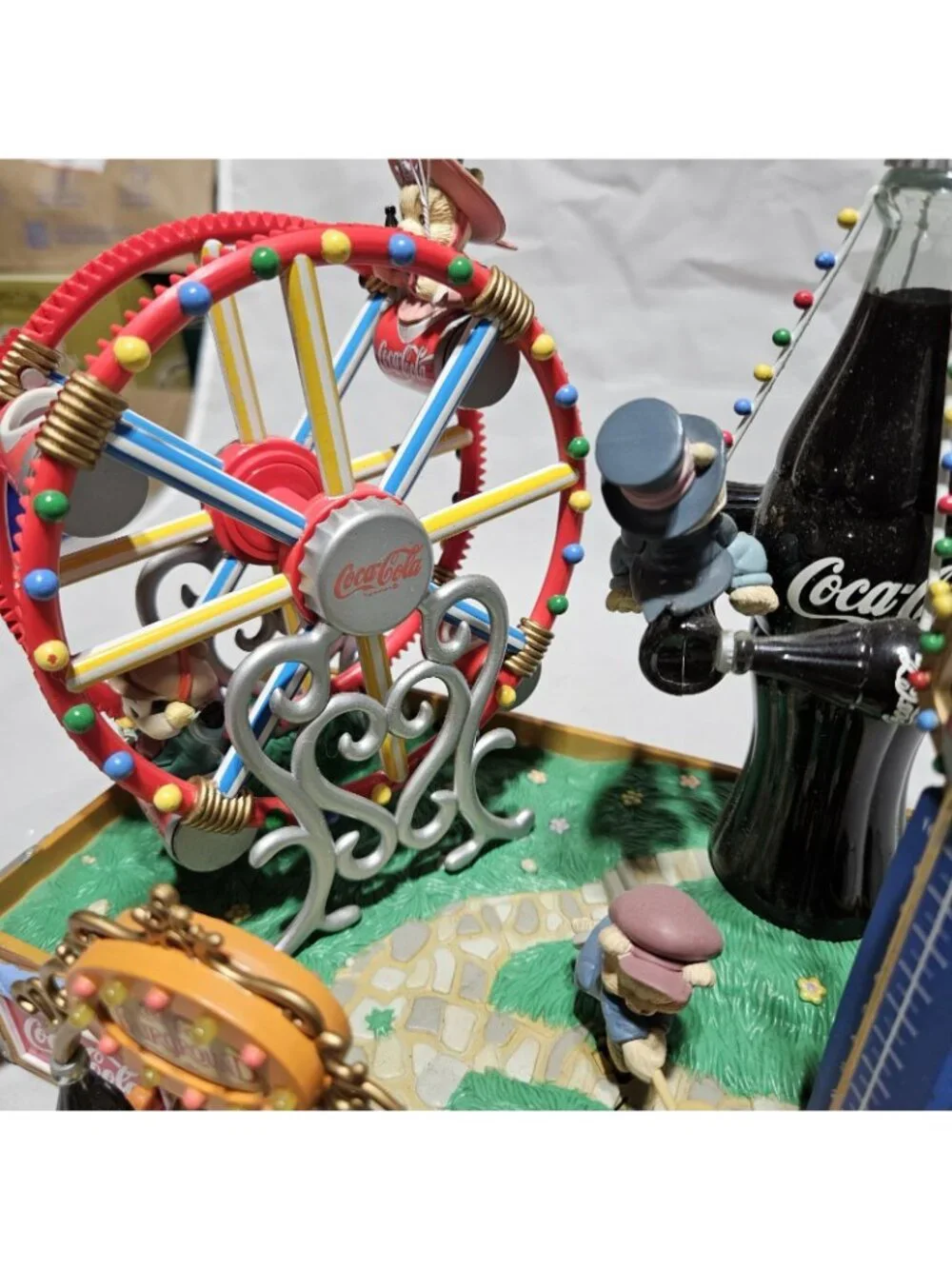 Coca Cola Multi Action Illuminated Deluxe Musical A Thirst For Fun 1994 With Box - Picture 5 of 16